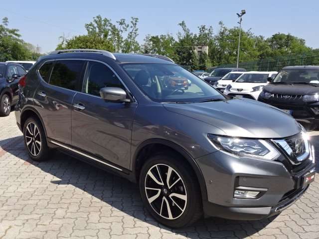 NISSAN X-Trail usata, con Airbag laterali