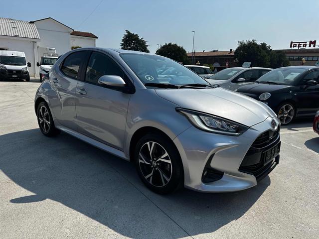 TOYOTA Yaris usata, con Airbag laterali