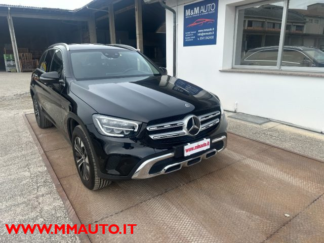 MERCEDES-BENZ GLC 300 usata, con Airbag