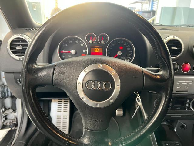 AUDI TT usata, con Autoradio