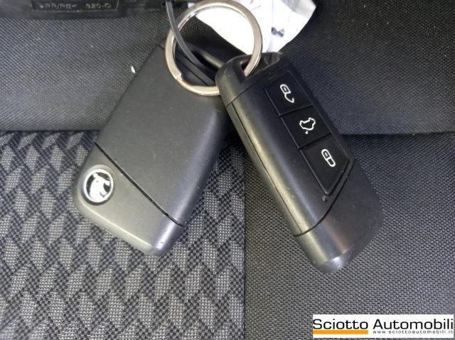 SKODA Fabia usata, con Bluetooth