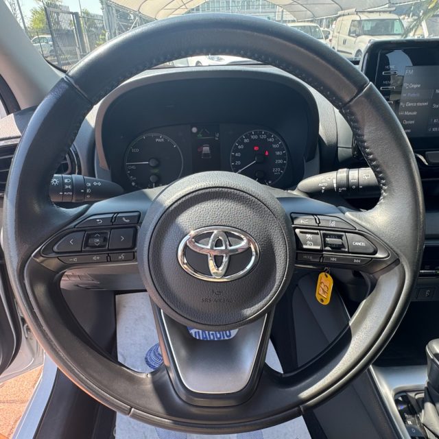 TOYOTA Yaris usata, con Fendinebbia