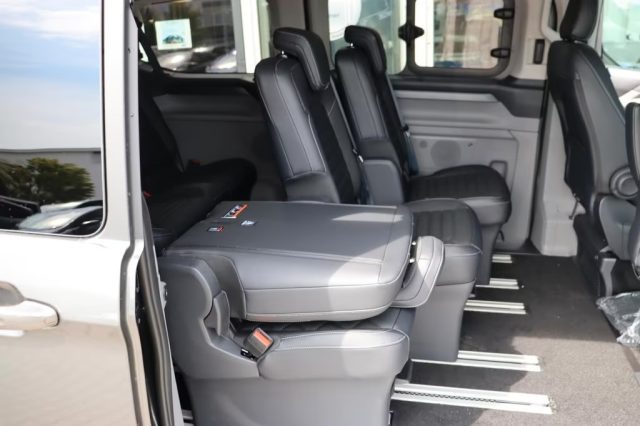 FORD Tourneo Custom usata, con Controllo trazione