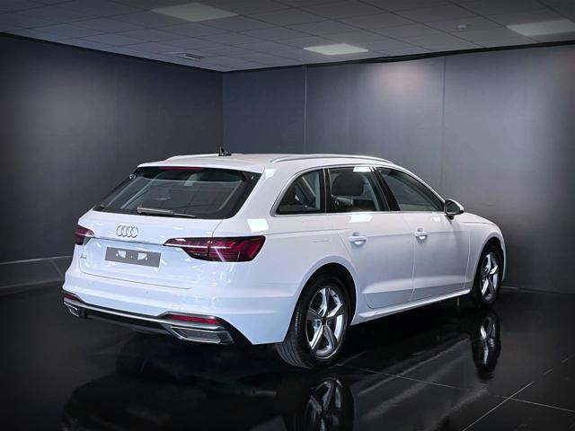 AUDI A4 usata, con Autoradio