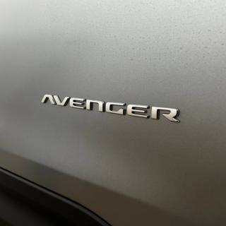 JEEP Avenger usata, con Sensori di parcheggio posteriori