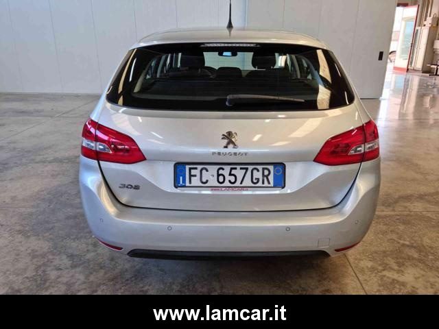 PEUGEOT 308 usata, con Boardcomputer