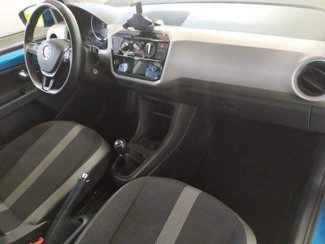 VOLKSWAGEN up! usata, con Cerchi in lega