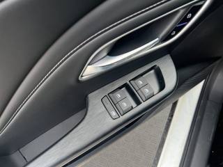 MG ZS usata, con Sensore di luce