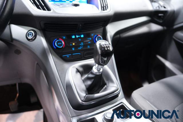 FORD Kuga usata, con Luci diurne