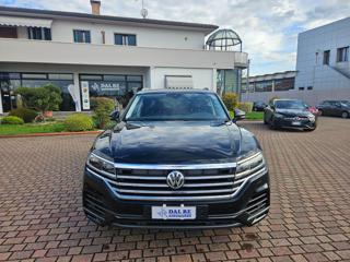VOLKSWAGEN Touareg 3.0 V6 TDI