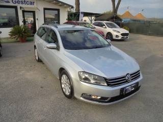 VOLKSWAGEN Passat usata, con Bracciolo