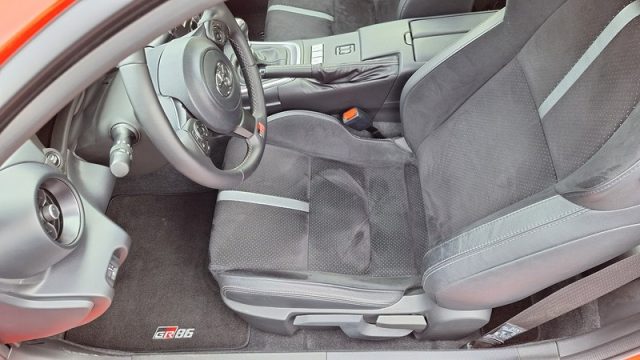 TOYOTA GR86 usata, con Servosterzo