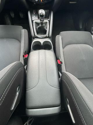 NISSAN Qashqai usata, con Autoradio