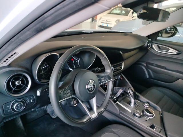 ALFA ROMEO Giulia usata, con Servosterzo