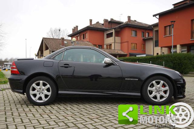 MERCEDES-BENZ SLK 200 usata, con Chiusura centralizzata