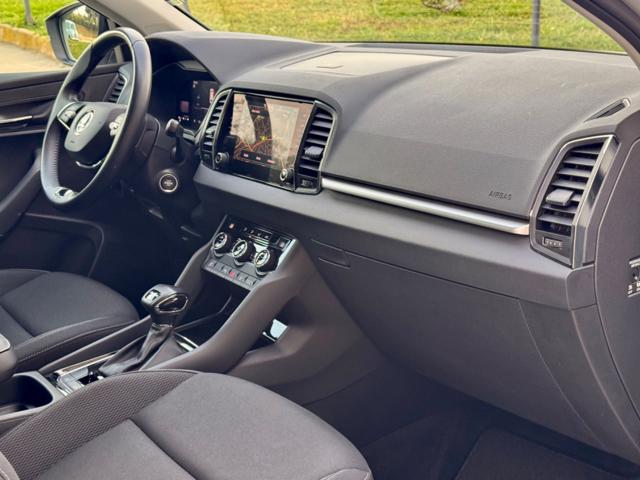 SKODA Karoq usata, con Sedili sportivi