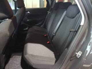 PEUGEOT 308 usata, con Autoradio