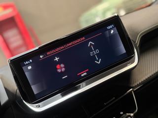 PEUGEOT 2008 usata, con Volante in pelle