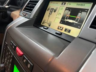 LAND ROVER Range Rover Sport usata, con Autoradio
