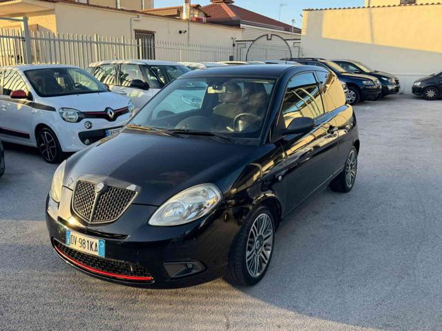 LANCIA Ypsilon usata, con ABS