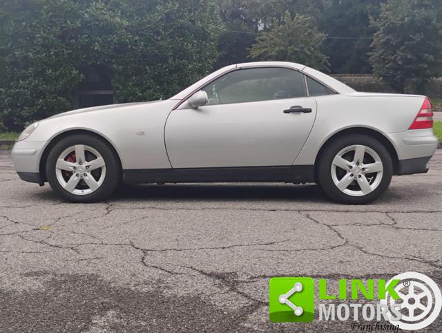 MERCEDES-BENZ SLK 200 usata, con Alzacristalli elettrici