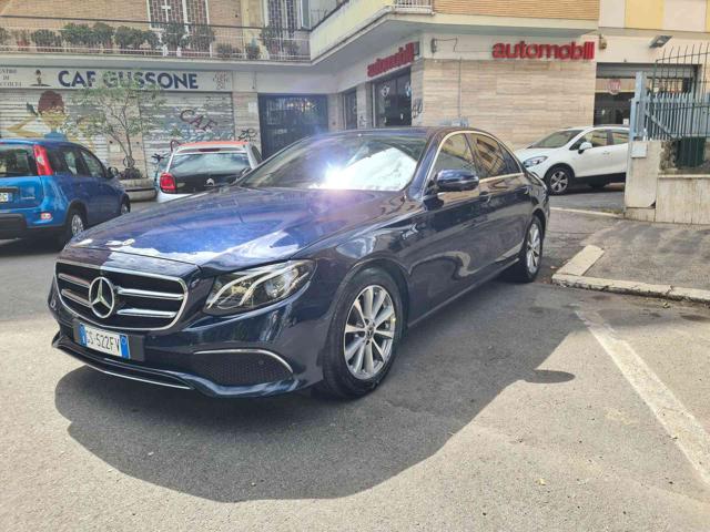 MERCEDES-BENZ E 200 usata, con Airbag laterali