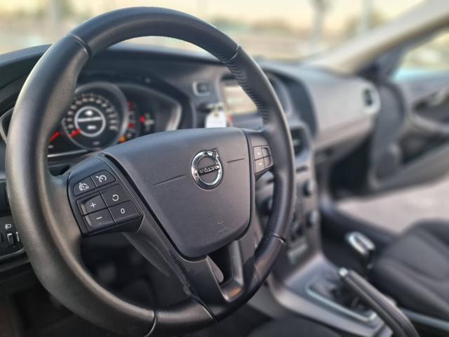 VOLVO V40 usata, con Filtro antiparticolato