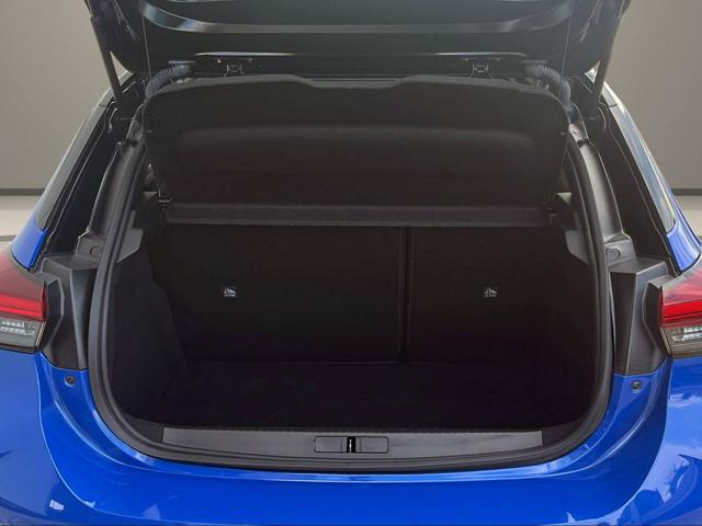 OPEL Corsa usata, con Boardcomputer