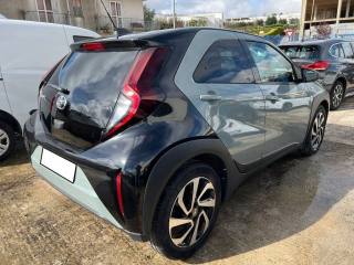 TOYOTA Aygo X usata 11