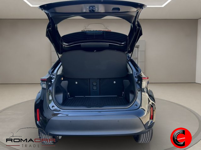 TOYOTA Yaris Cross usata, con Fendinebbia