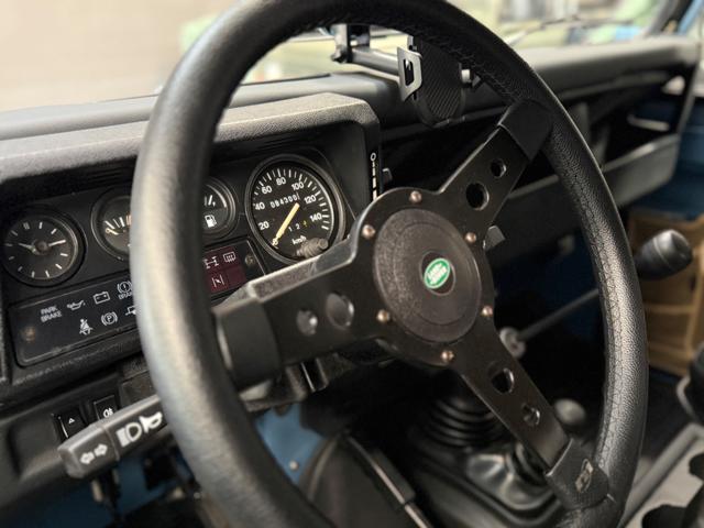 LAND ROVER Defender usata 17