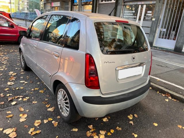 LANCIA MUSA usata, con Chiusura centralizzata