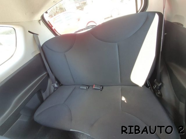 TOYOTA Aygo usata, con Volante in pelle