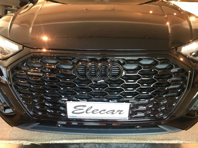 AUDI Q5 usata, con Volante in pelle