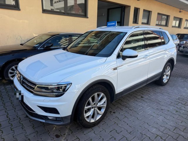 VOLKSWAGEN Tiguan Allspace usata, con Airbag laterali
