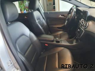 MERCEDES-BENZ GLA 220 usata, con Fendinebbia