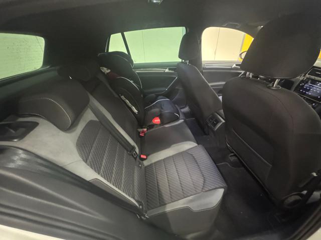 VOLKSWAGEN Golf usata, con Sedile posteriore sdoppiato