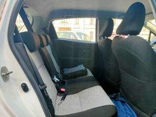 TOYOTA Yaris usata, con Bluetooth