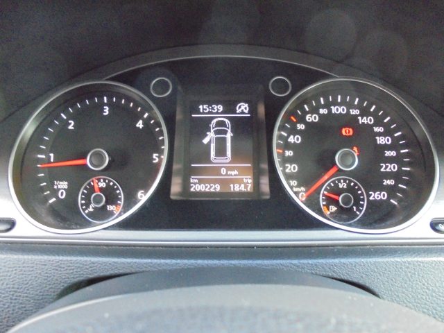 VOLKSWAGEN Passat usata 23