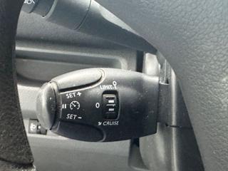 PEUGEOT Expert usata, con USB