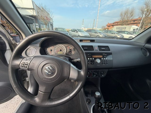 SUZUKI Swift usata, con Airbag Passeggero