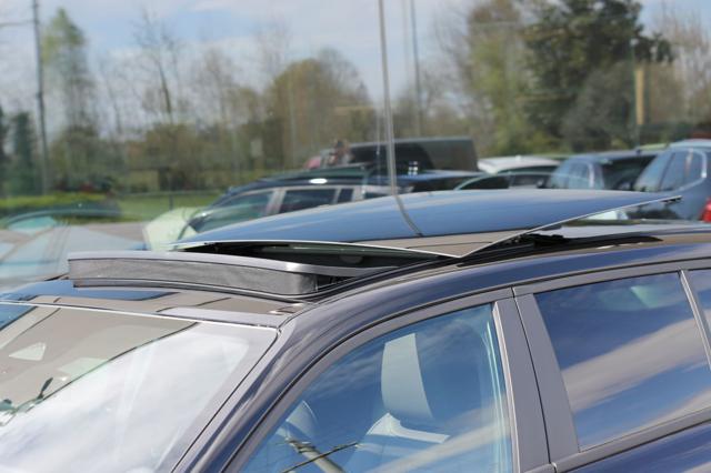 JEEP Avenger usata, con Park Distance Control