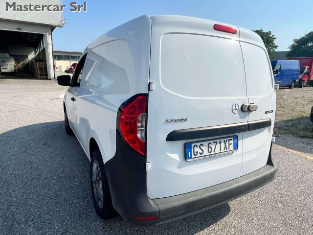MERCEDES-BENZ Citan usata, con Boardcomputer