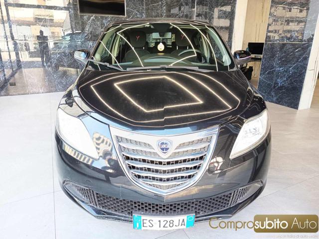 LANCIA Ypsilon usata, con ABS