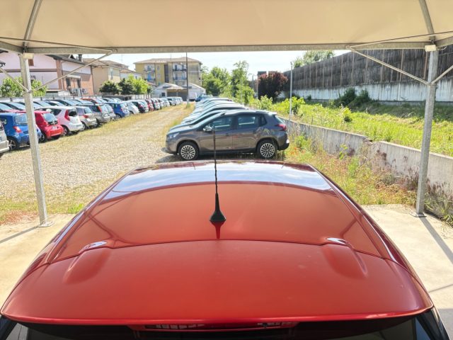 RENAULT Clio usata, con Pneumatici quattro stagioni