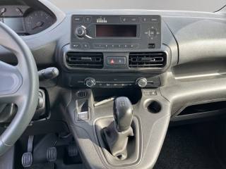 PEUGEOT Partner usata, con Autoradio digitale