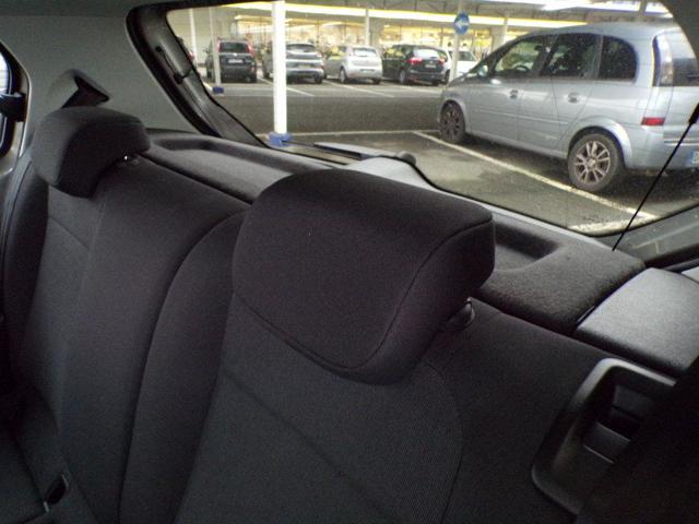 VOLKSWAGEN e-up! usata 49