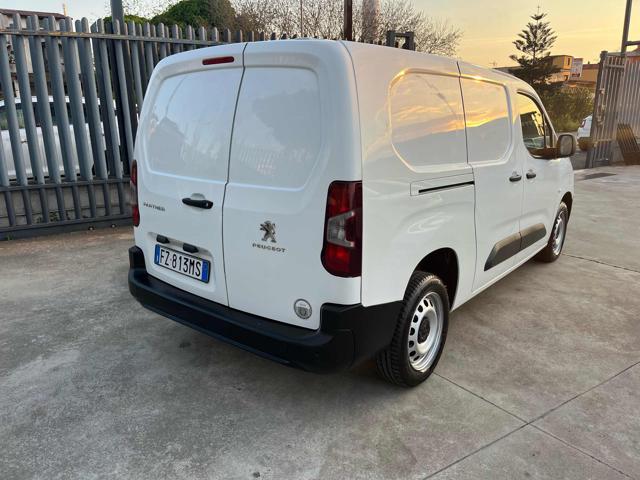 PEUGEOT Partner usata, con Alzacristalli elettrici