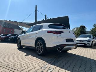 ALFA ROMEO Stelvio usata, con Autoradio
