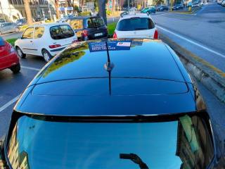 RENAULT Clio usata, con Specchietti laterali elettrici